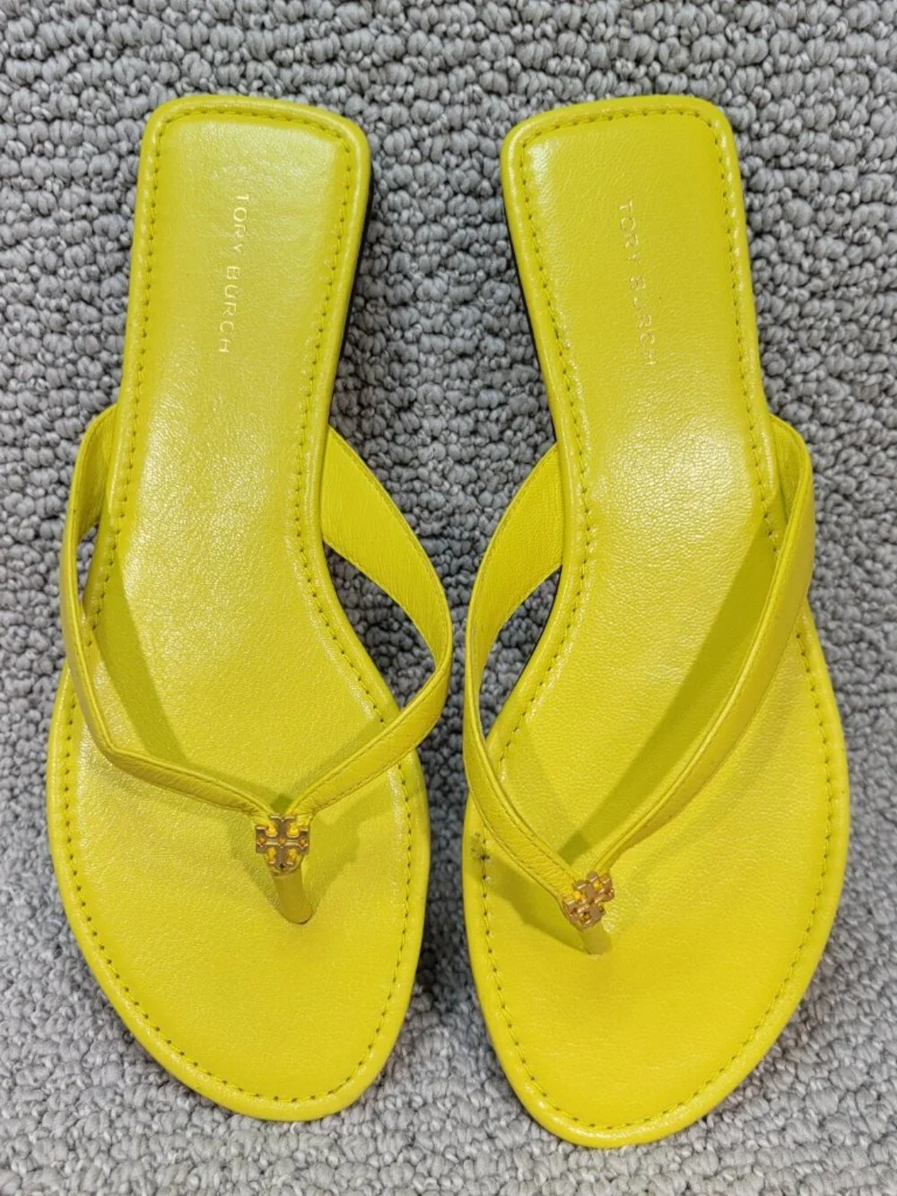 Tory Burch Classic Women's Size 8M Colza Yellow Leather Flip Flop Sandals